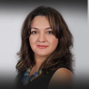 Meet your Posher, Emma